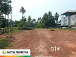 3.500 Cent(തൃപ്പൂണിത്തുറ ടൗണിൽ)- Tar Road Side - പുരയിടം