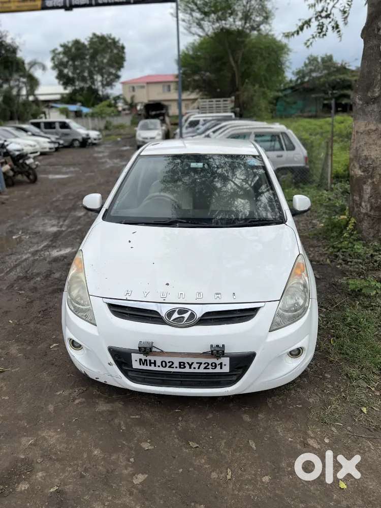Hyundai i20 2010 Petrol 98000 Km Driven
