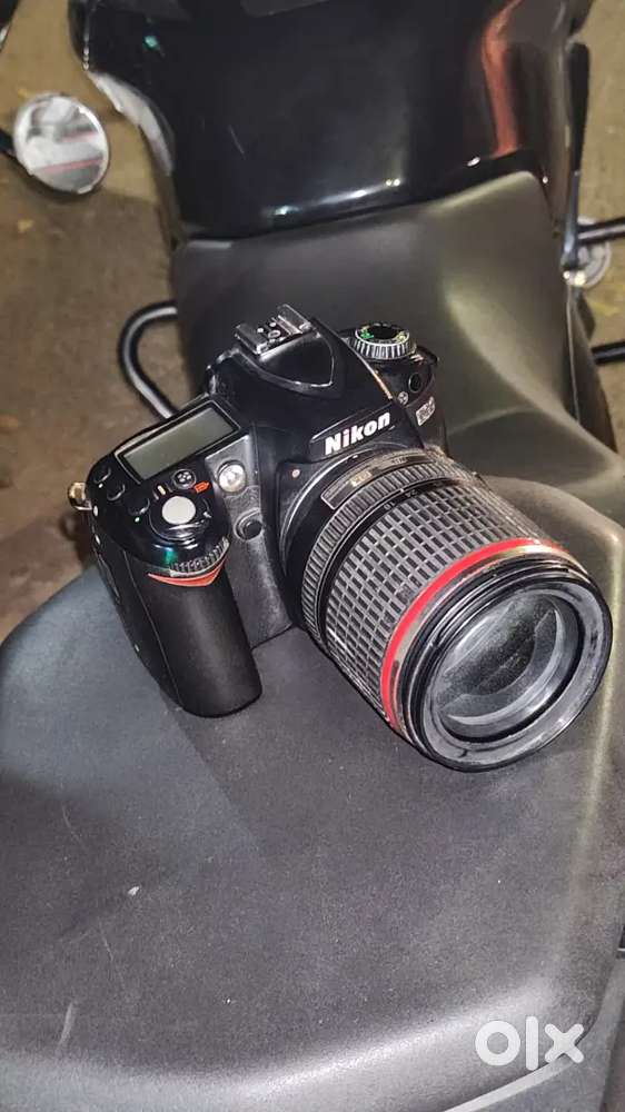 Nikon D90 battery+charger
