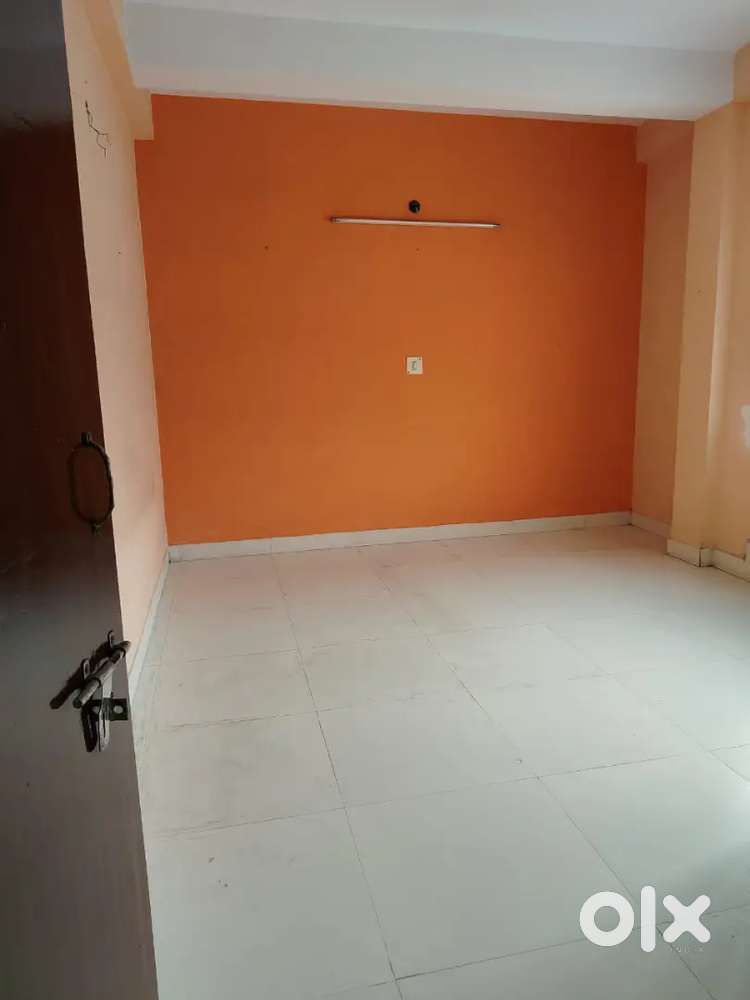 820sq.ft 2BHK Flat Rent Behala Parnasree Rabindra Nagar Bus Stand