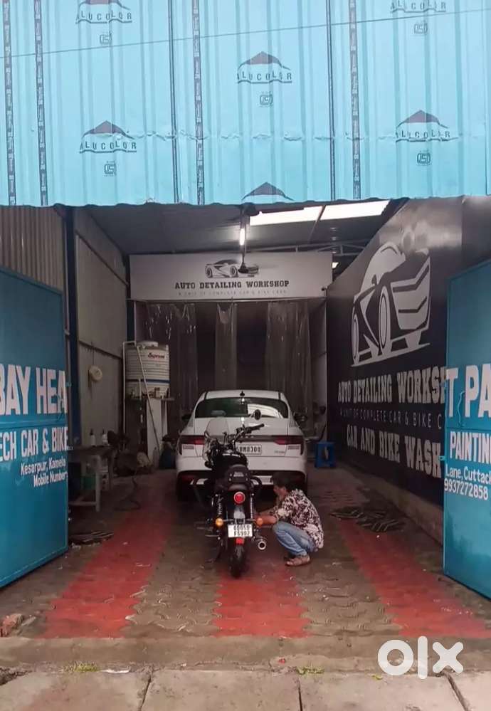 Urgent a servicing boy needed!