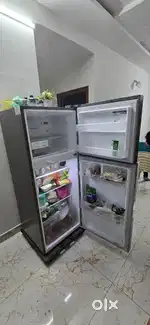 LG Double Door Fridge – 260 Litres