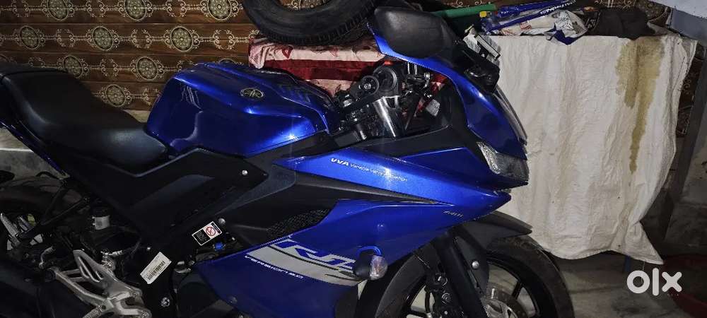 R15 brand new candition only 7000km running