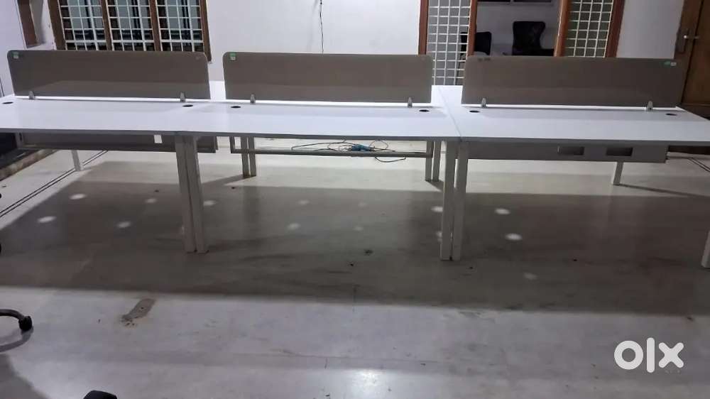 Complete office furniture