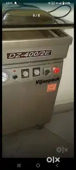 Vacuum packaging machine.DZ400/2E