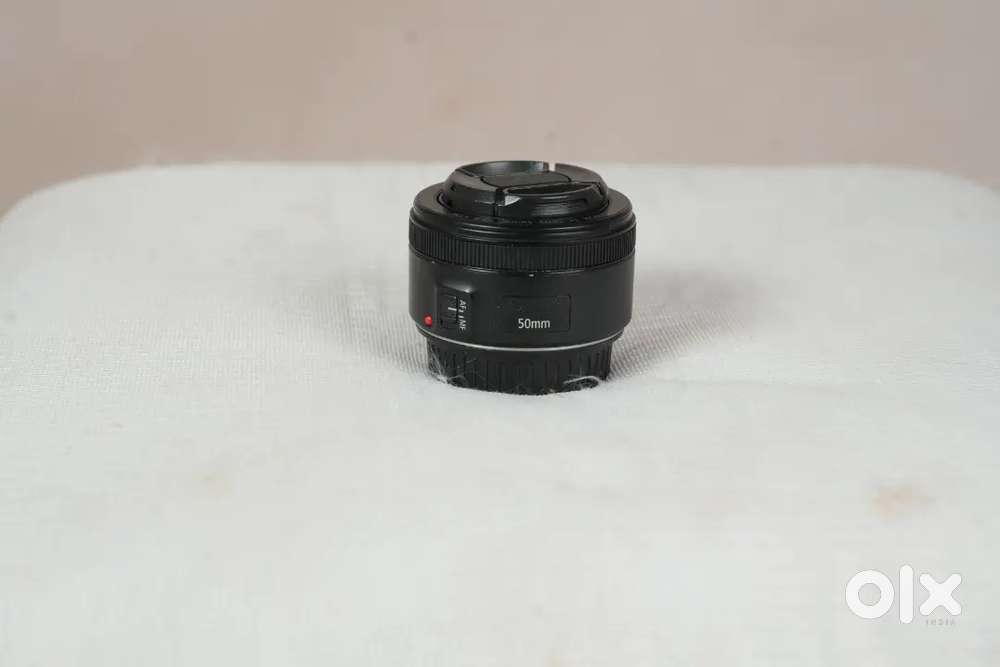 Canon camera lens