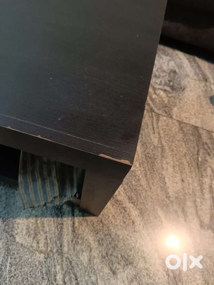 Coffee table,  3 seater sofa, 2 dining chair, 1 storage unit, 1 chair