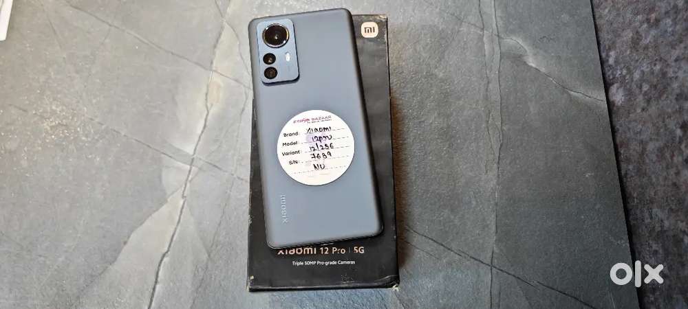 Xiaomi 12 pro 12/256GB In Excellent Condition