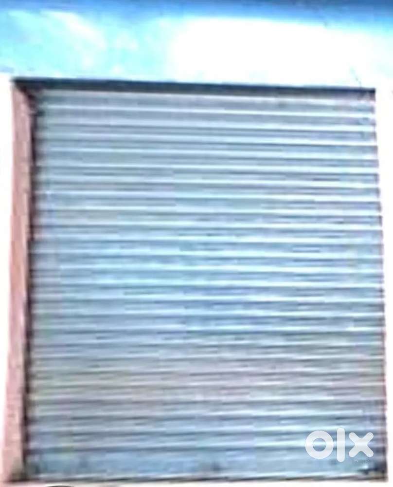 Main Market Shop for Rent opposite mehbus masjid old madina complex