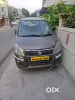 CNG wagonr car ola uber attach rent par dena ya driver chahiye .