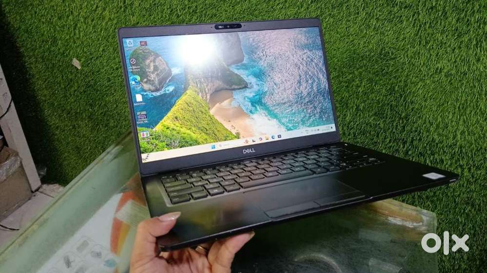 Model (5300) Touch Dell Latitude Core i5 8th Gen Ram 8GB SSD 256GB