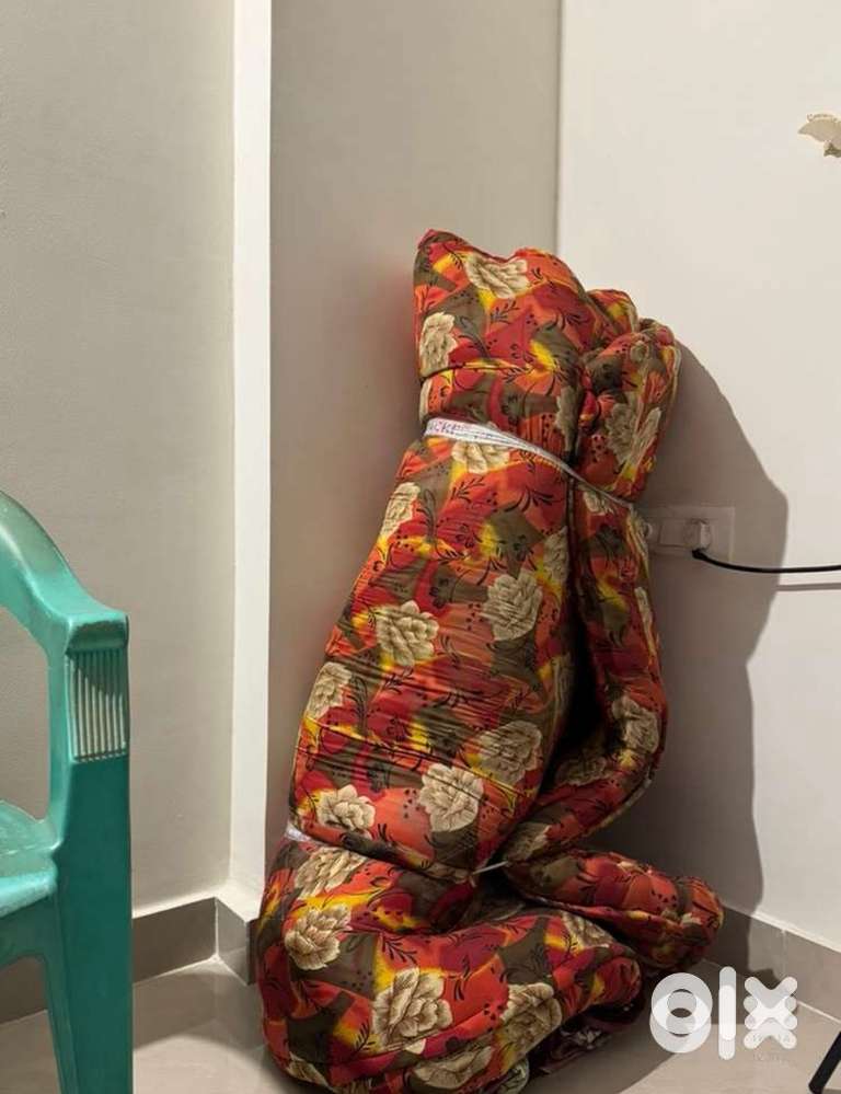 Matress single 80 * 50