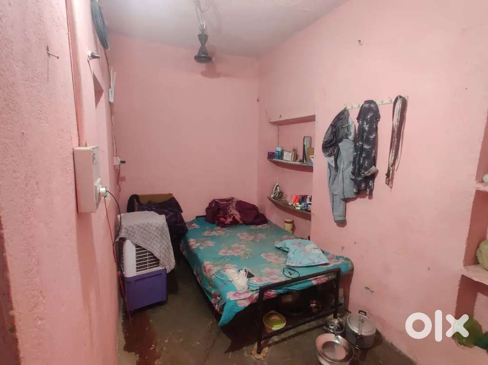 1bhk room with bathroom