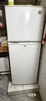Lg refrigerator 332 litre