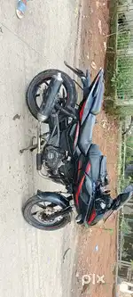 Bajaj pulsar 220f Model 2018 urgent sell..