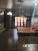 2bhk full furnished flat for female student or working women