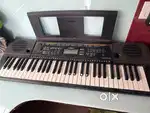 Yamaha music keyboard