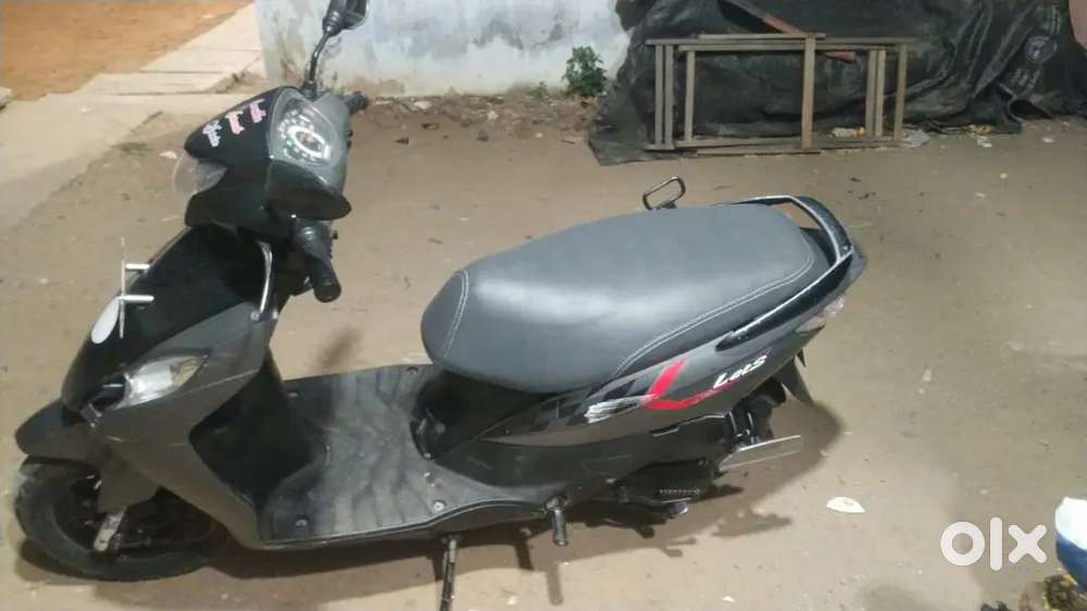 Scooty Rs27000
