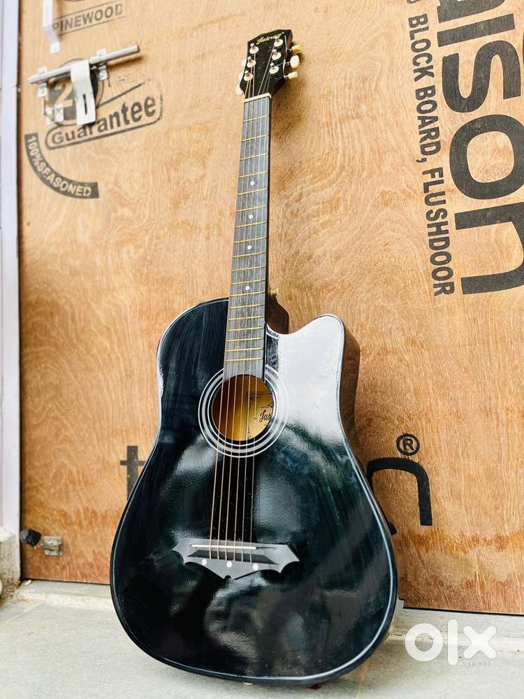 Juarez Acoustic Guitar
