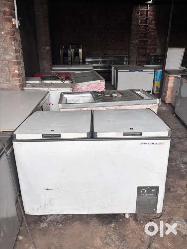 Voltas deep fridge