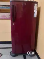 Hair company single door fridge, quick cool, good color