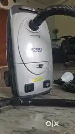 Vaccume cleaner '' Eureka Forbes trendy steel