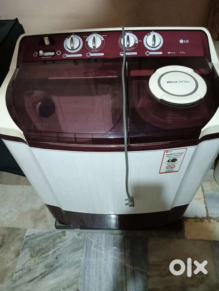 LG SEMI AUTOMATIC MACHINE 8KG