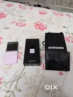 Galaxy Flip 5