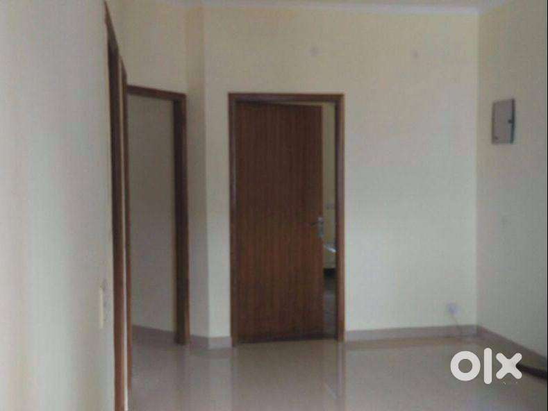 mangla mahrshi university 1,2bhk house available family and bachelors