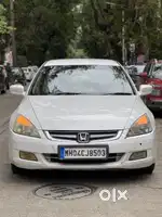 Honda Accord 2.4 Elegance Manual, 2006, Petrol