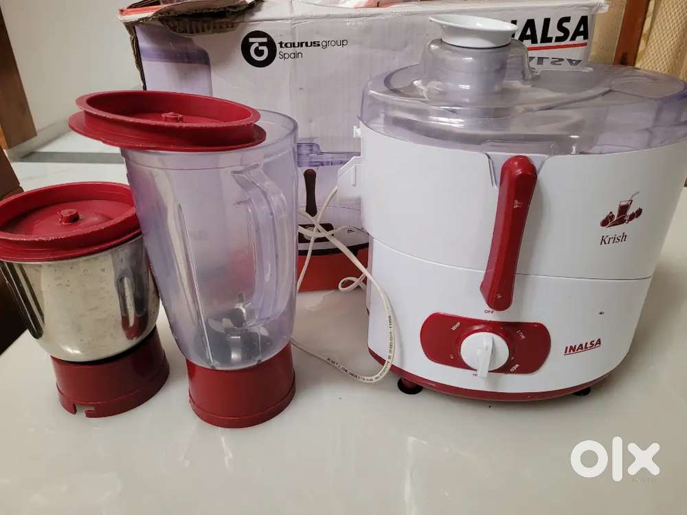 Juicer Mixer Grinder 2 months old