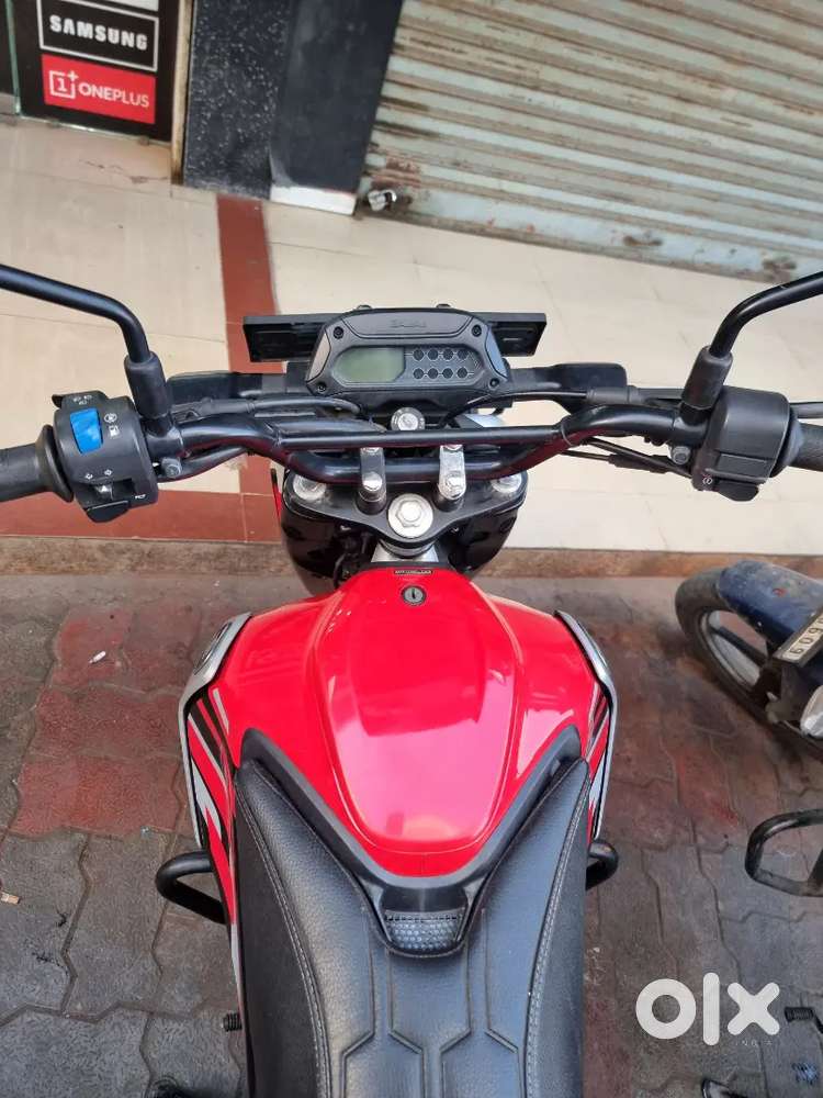 Good condition 1 years old only 5mont use