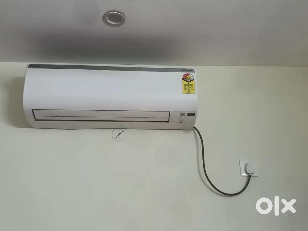 New condition Daikin AC