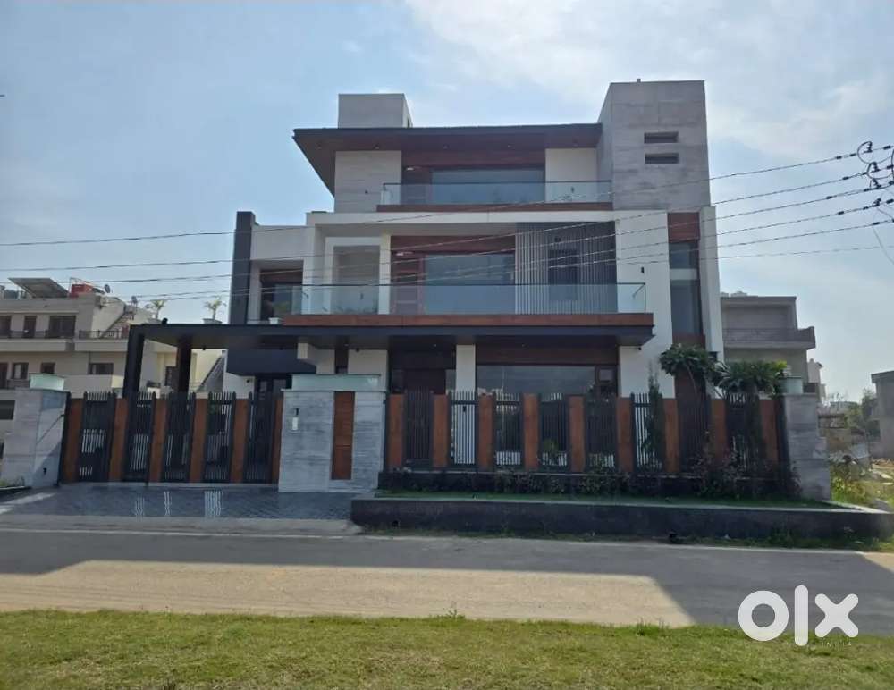 Newly builtup elite class