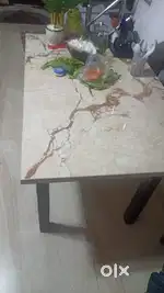 Marble Top Dining Table – Refurbished Furniture at Best Price