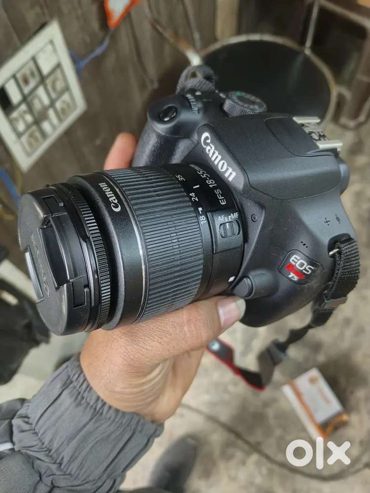 Canon EOS REBEL T5 brand new condition all ok with bag charger