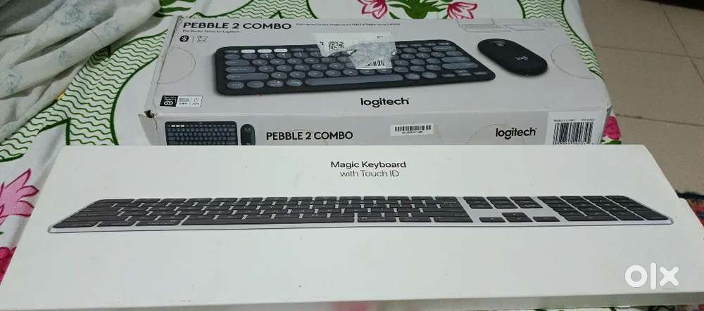 Apple Magic Keyboard with touch ID in mint condition