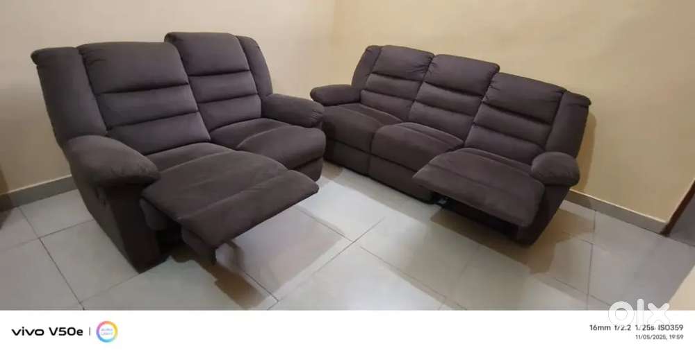 Recliner sofa set 3+2