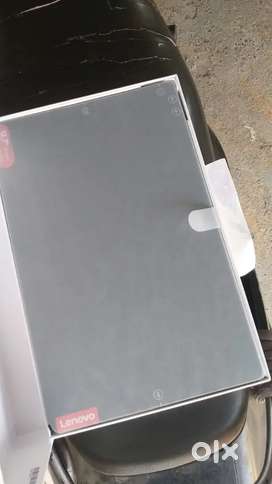 Lenovo p 12