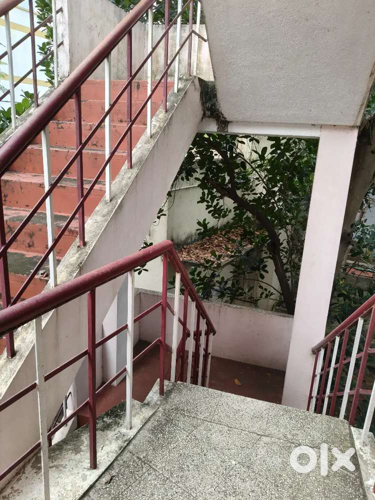 7 BHK INDIVIDUAL BUILDING FOR SALE VELACHERY BABY NAGAR