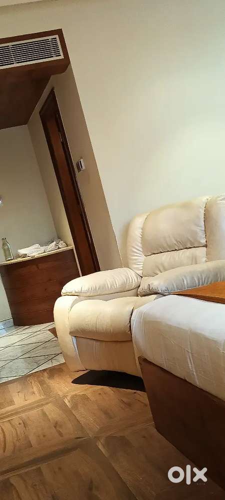 Need female Receptionist near Hejamadi for resort