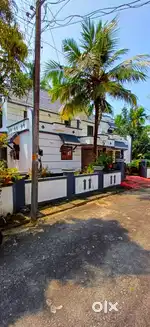 7 cent old gated Villa redbricks house for sale at kazhakuttom