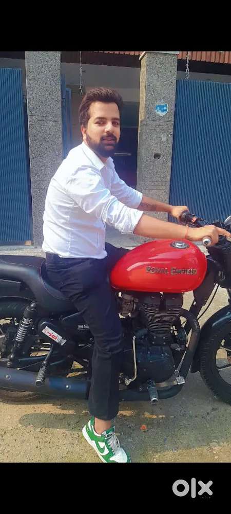 2nd owner red colour