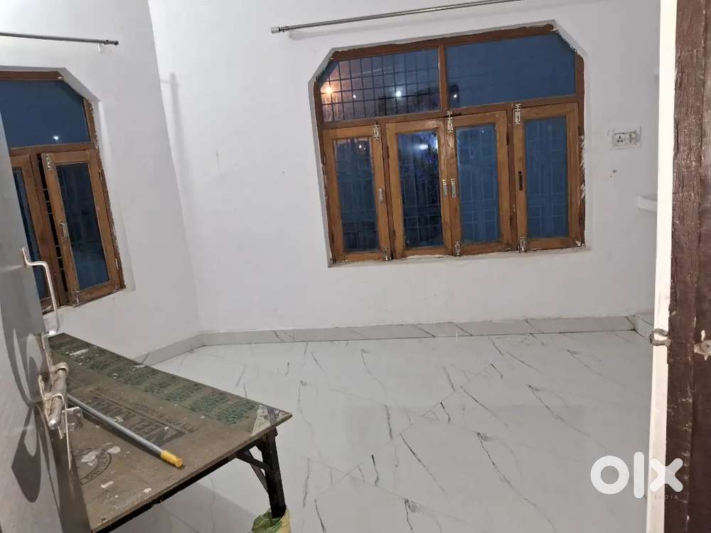 Room For Rent for Girls and Family