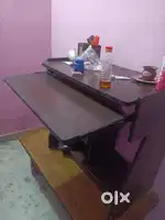 Computer table