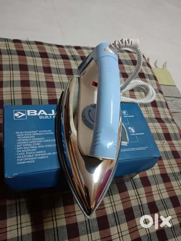 Bajaj Iron 750w Dry Iron