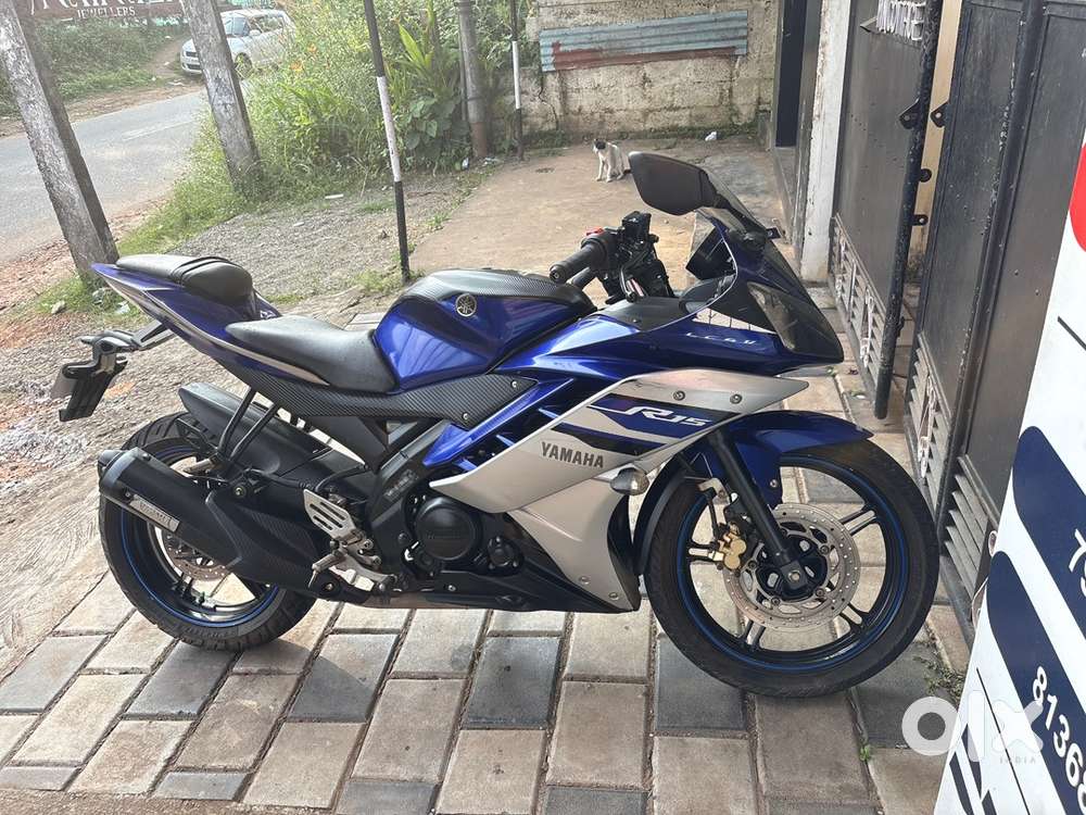 Less ised R15 V2 urgent sale