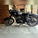 Royal Enfield stealth black classic 500