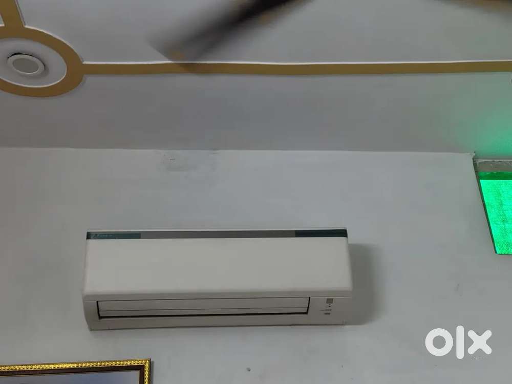 Daikin 1.5 ton split ac