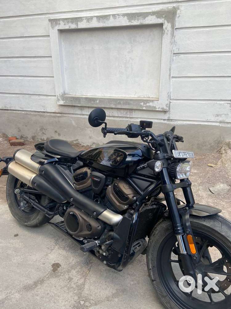 Hardly Used Harley Davidson - 2022 Model